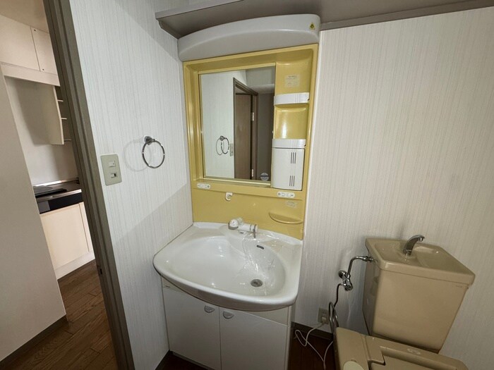 物件内観写真11　(洗面)