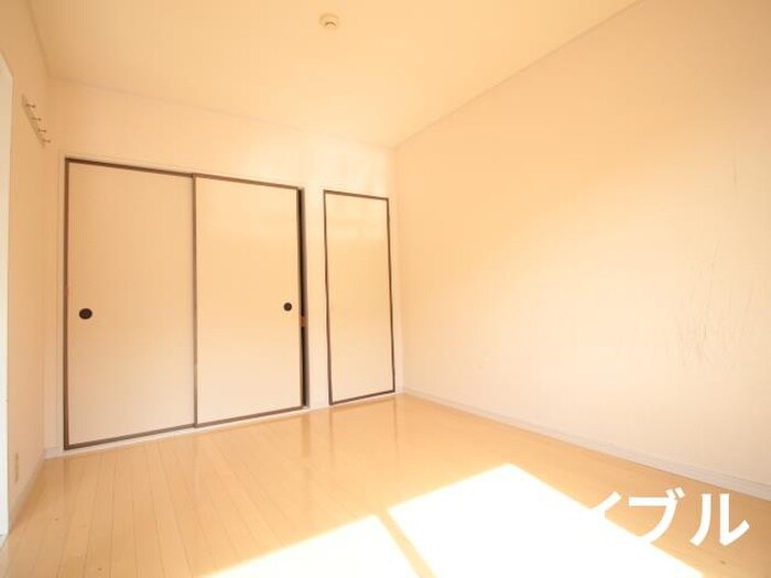 物件内観写真15　(居室)