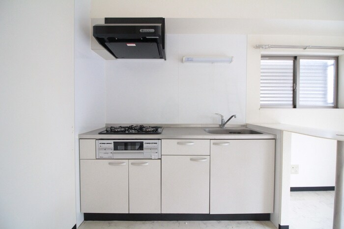 物件内観写真8　(キッチン)