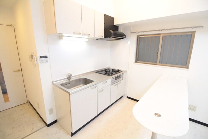 物件内観写真8　(キッチン)