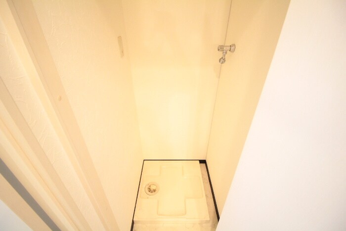 物件内観写真22　(洗濯機置場)