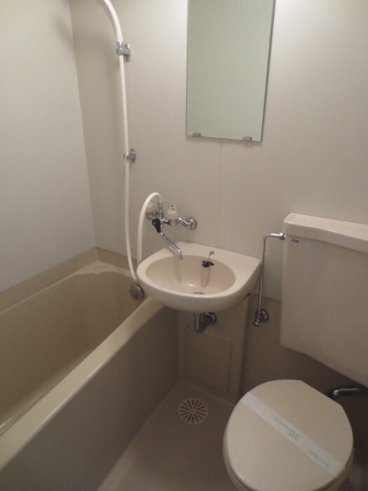 物件内観写真9　(バス／シャワールーム等)