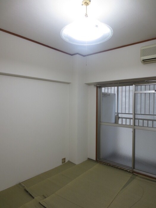 物件内観写真13　(居室)