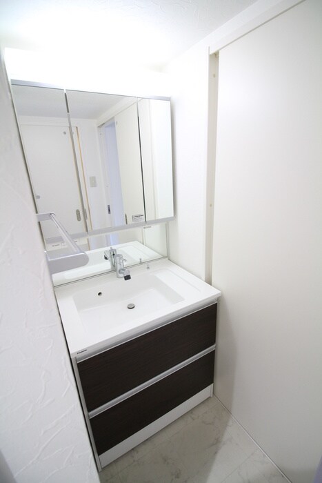 物件内観写真11　(洗面)