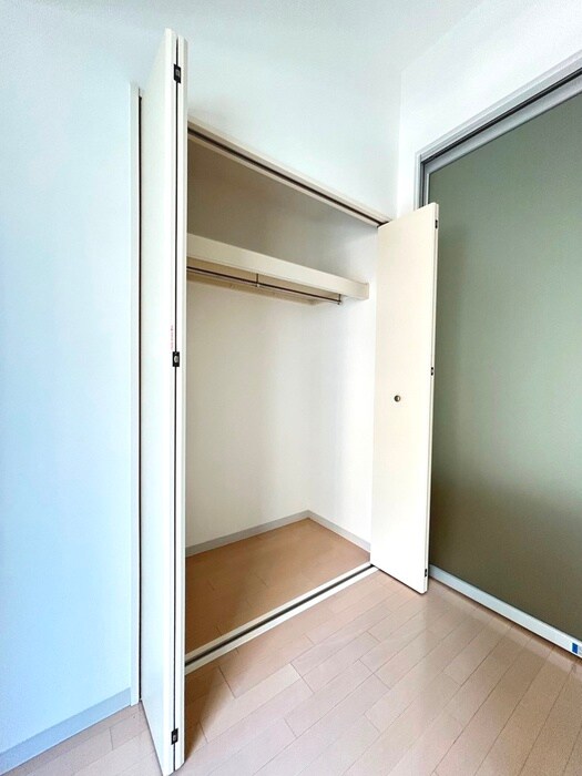 物件内観写真13　(収納)