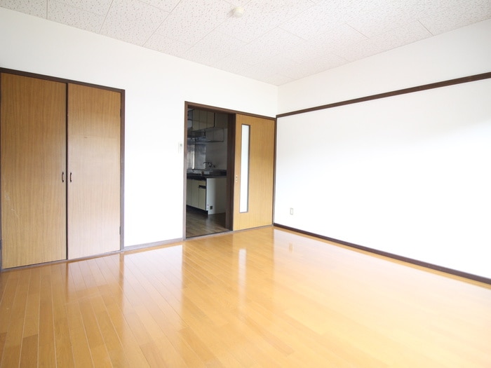 物件内観写真18　(居室)