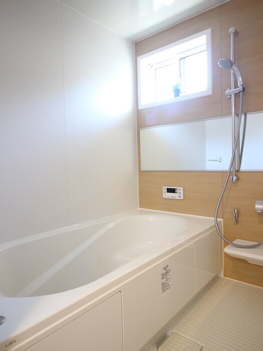 物件内観写真13　(バス／シャワールーム等)