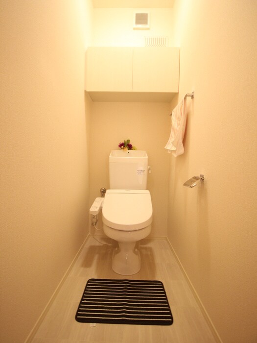 物件内観写真14　(トイレ)