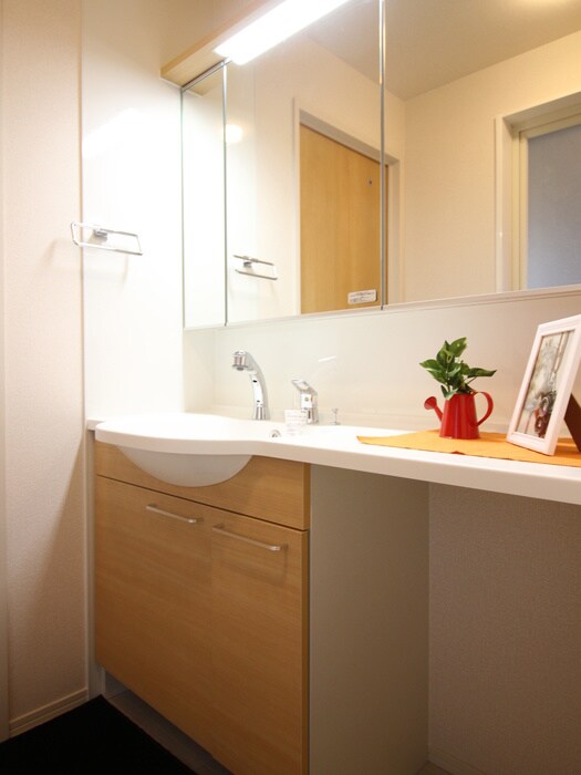 物件内観写真15　(洗面)