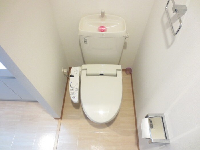 物件内観写真9　(トイレ)