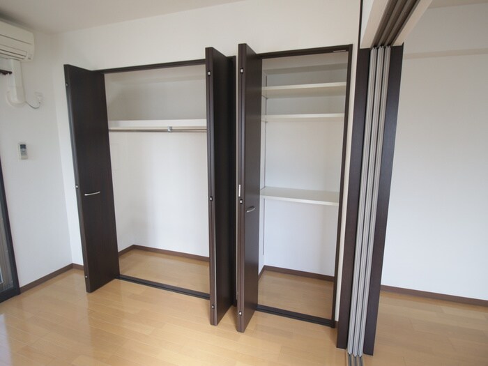物件内観写真11　(収納)