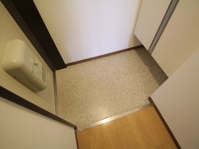 物件内観写真12　(靴箱)