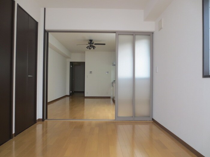 物件内観写真14　(室内からの展望)