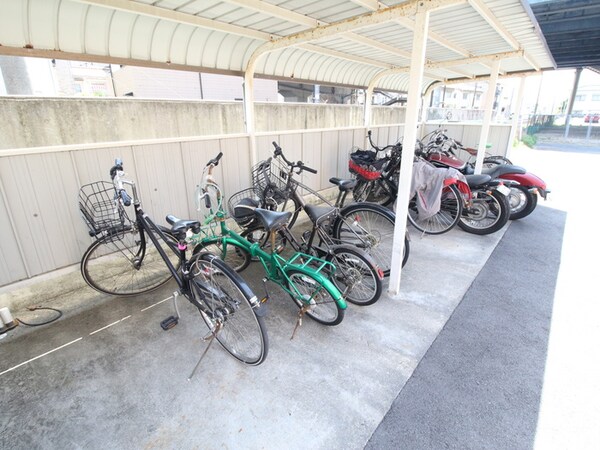 駐輪場
