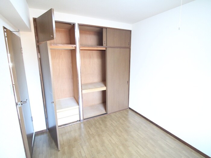 物件内観写真13　(洗面)