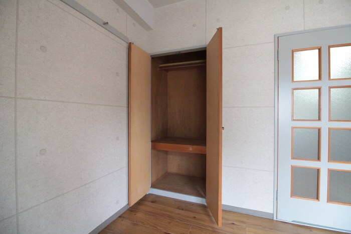 物件内観写真8　(収納)
