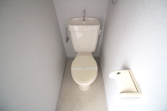 物件内観写真12　(トイレ)