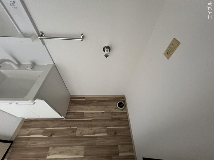 物件内観写真22　(洗濯機置場)