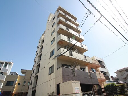 North River外観写真