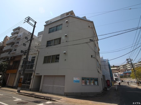 沖川ビル外観写真