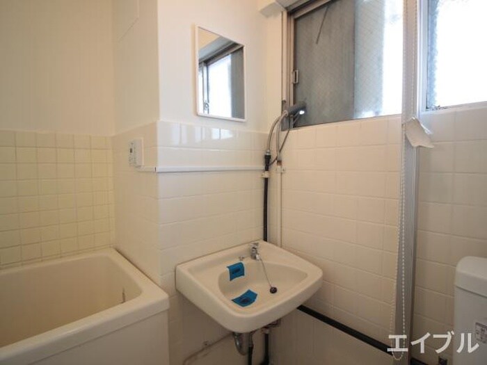 物件内観写真12　(洗面)