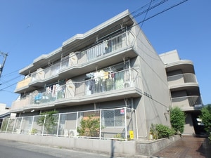 芳寿園ビル外観写真