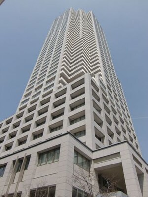ｱ-ﾊﾞﾝﾋﾞｭ-ｸﾞﾗﾝﾄﾞﾀﾜ-(3701)外観写真