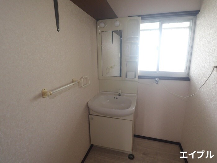 物件内観写真11　(洗面)