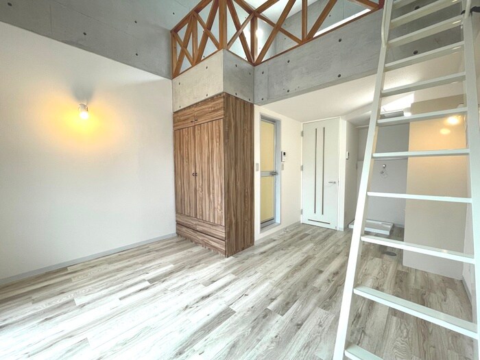 物件内観写真8　(居室)