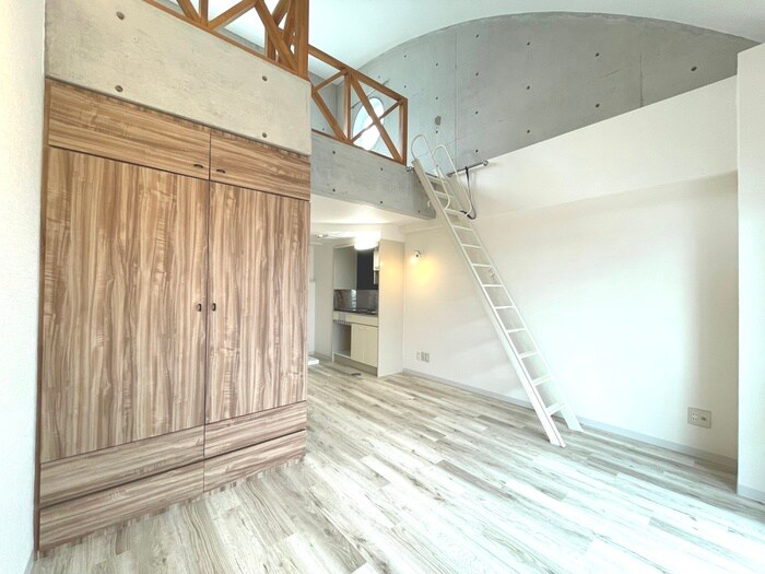 物件内観写真9　(居室)