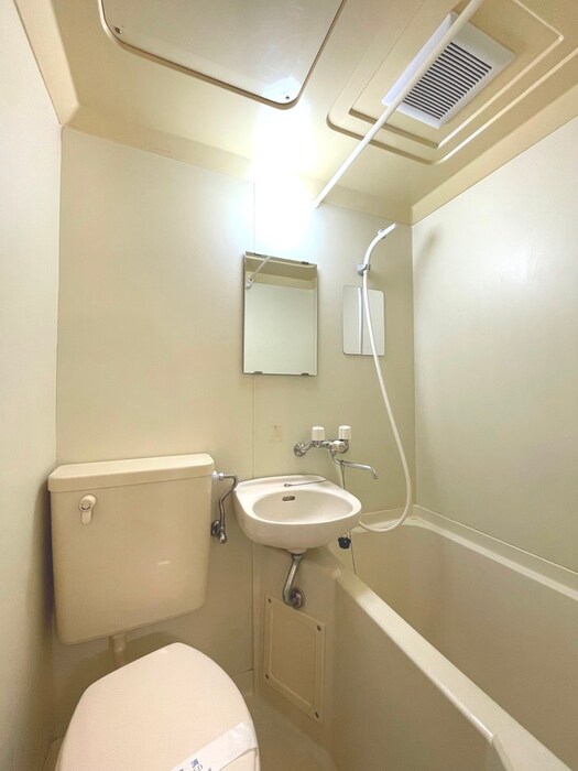 物件内観写真12　(バス／シャワールーム等)