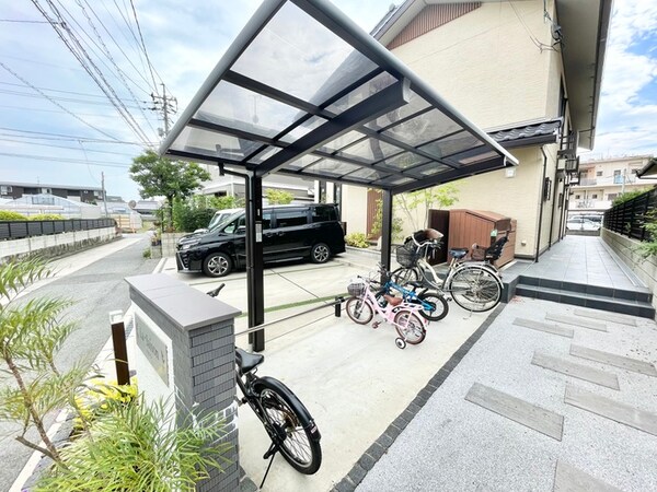 駐輪場