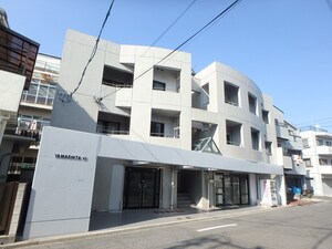 ヤマシタⅥビル外観写真