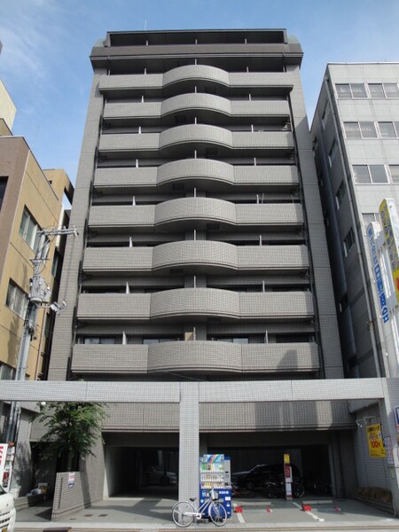 広島畳材６ビル外観写真