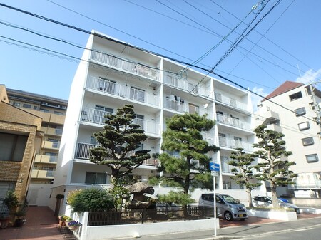 和田マンション外観写真