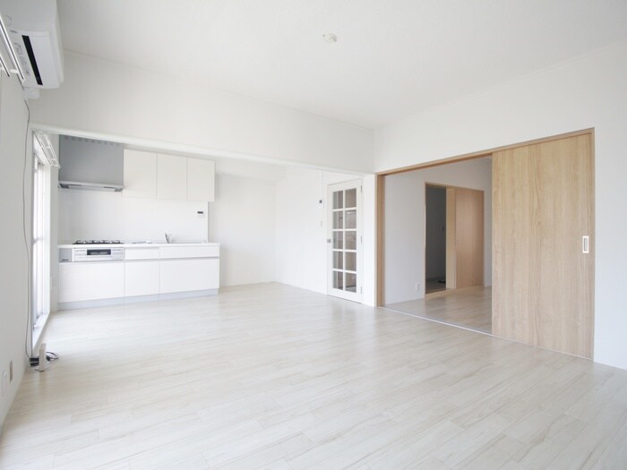 物件内観写真7　(居室)