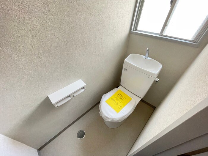 物件内観写真10　(トイレ)