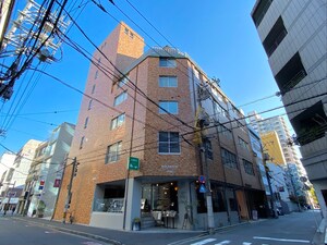 広島畳材中町ビル外観写真