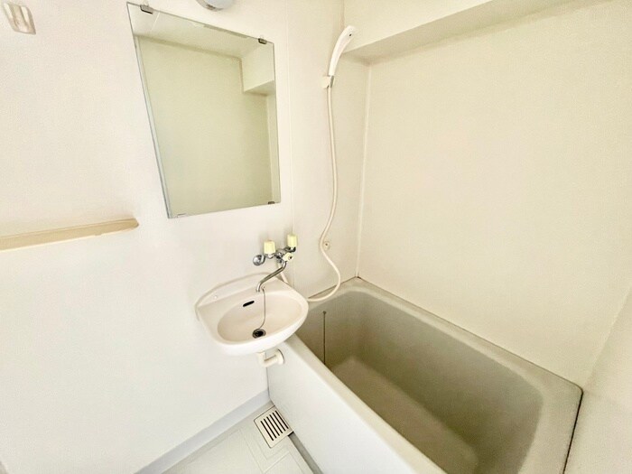 物件内観写真13　(バス／シャワールーム等)