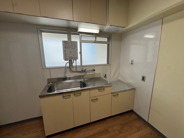 物件内観写真8　(キッチン)