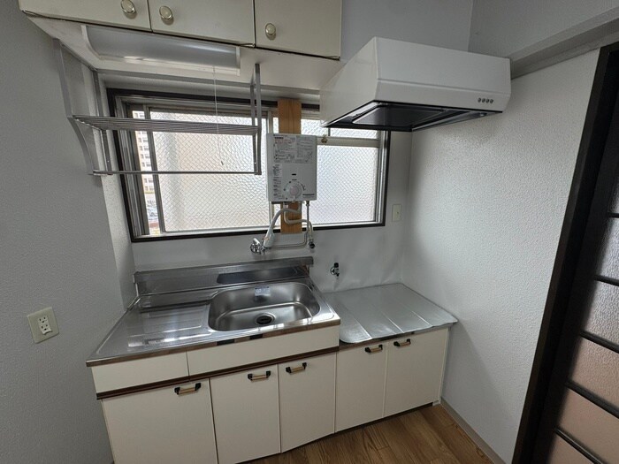 物件内観写真8　(キッチン)
