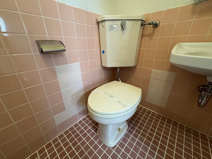 物件内観写真10　(トイレ)
