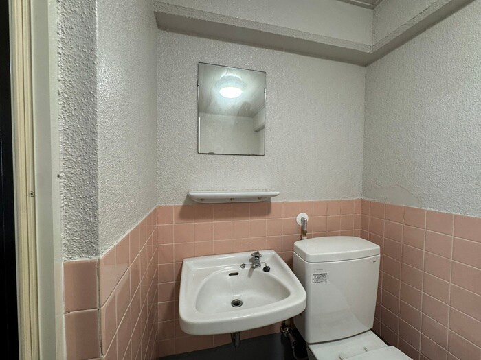 物件内観写真11　(洗面)