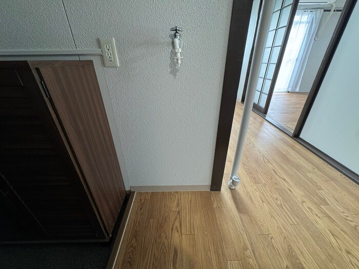 物件内観写真22　(洗濯機置場)