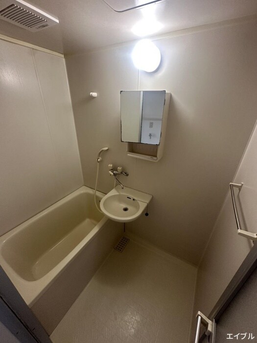 物件内観写真10　(バス／シャワールーム等)