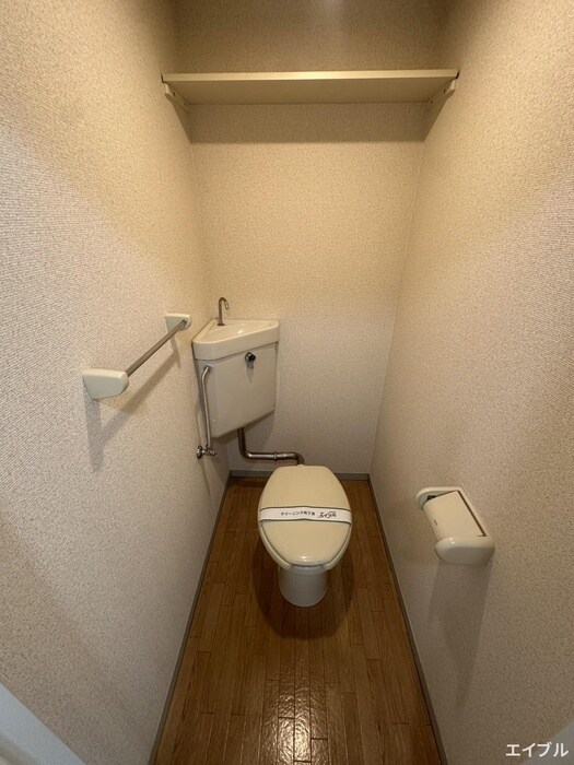 物件内観写真11　(トイレ)