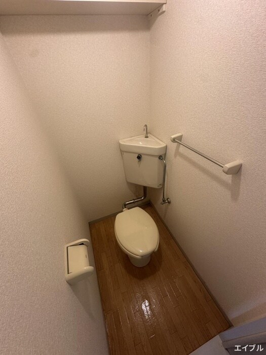 物件内観写真11　(トイレ)