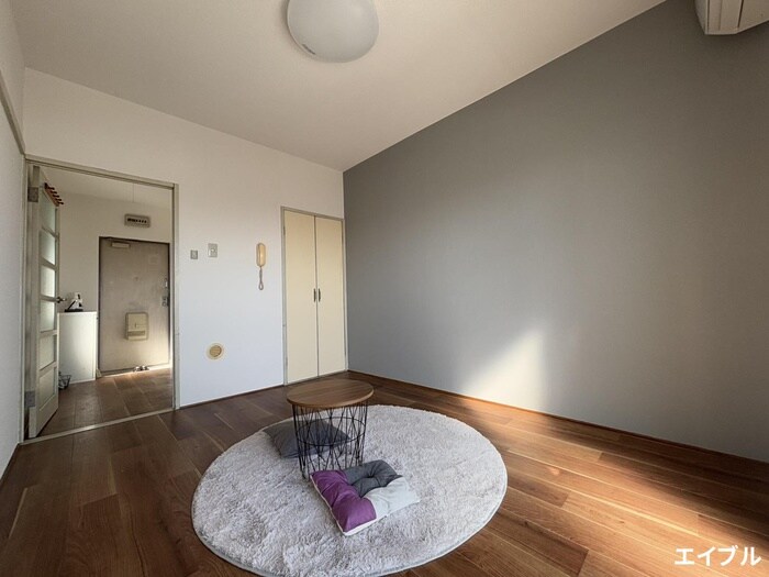 物件内観写真7　(居室)