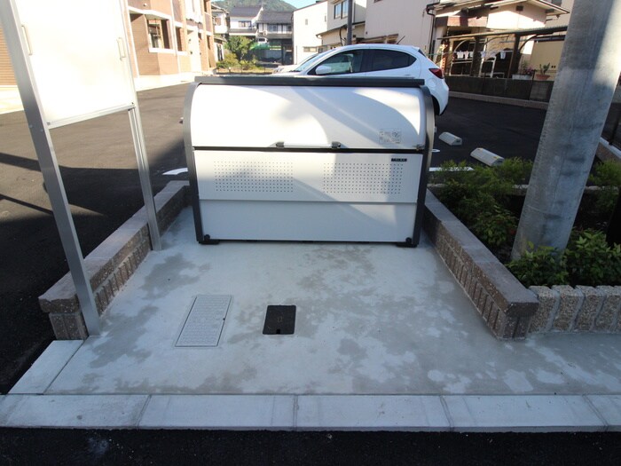 物件外観写真2　(建物設備)