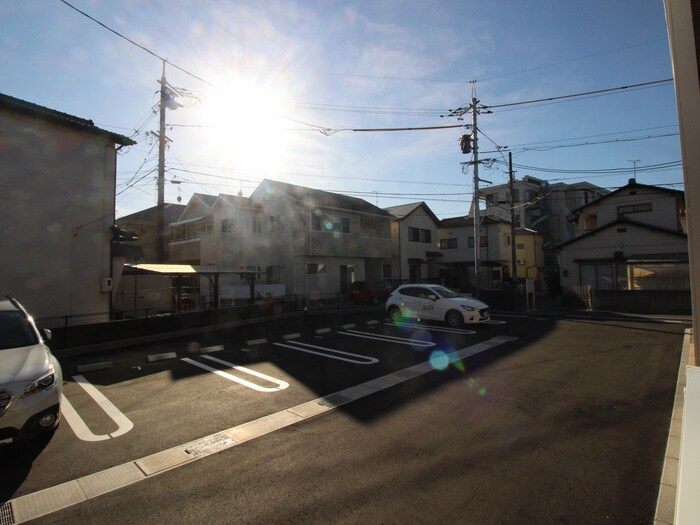 物件内観写真22　(室内からの展望)